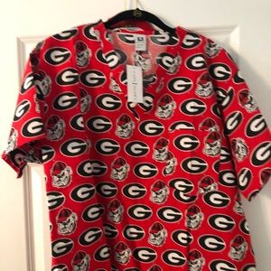 Scrub top. Large. UGA (University of GA) (unisex)